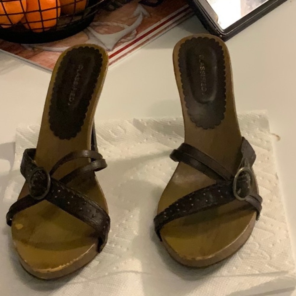 Classified  brand vintage 2003 ish
